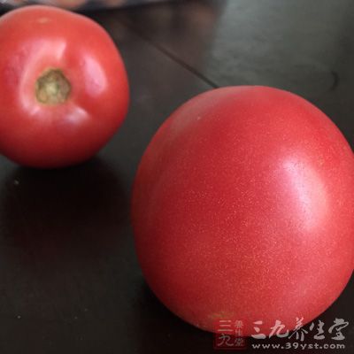 西紅柿,洋蔥,羊排,青稞面 西紅柿,洋蔥,羊排,青稞面