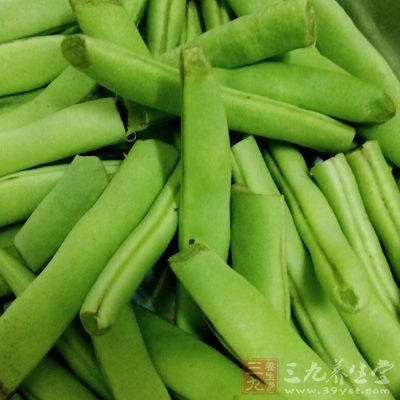 豆角,土豆,南瓜,豬肉,花生油,鹽,醬油,姜,蒜末,蔥花 豆角,土豆,南瓜,豬肉,花生油,鹽,醬油,姜,蒜末,蔥花
