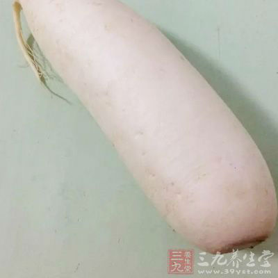 牛腩2斤,蘿卜3斤多,柱候醬2/3瓶 牛腩2斤,蘿卜3斤多,柱候醬2/3瓶
