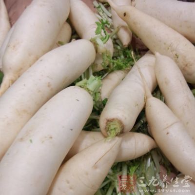 牛腩500g,蘿卜一大根,海天柱候醬2-3大茶匙 牛腩500g,蘿卜一大根,海天柱候醬2-3大茶匙