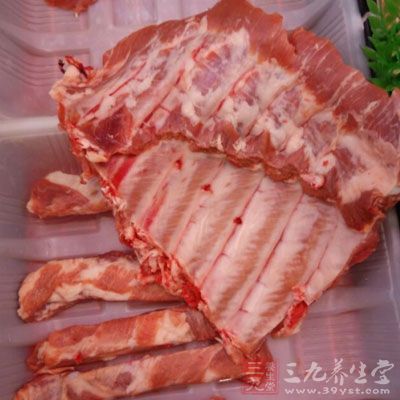 買回來的排骨最好在當天做掉 買回來的排骨最好在當天做掉