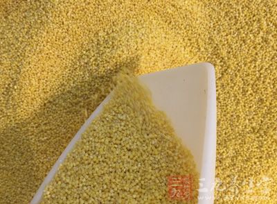 小米,蔬菜,海參,姜絲,蔥花 小米,蔬菜,海參,姜絲,蔥花