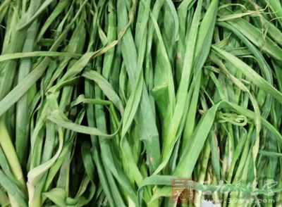 豬火鍋肉片500公克,青蒜適量,高麗菜適量,油豆腐適量 豬火鍋肉片500公克,青蒜適量,高麗菜適量,油豆腐適量