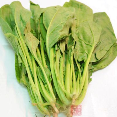 菠菜,面粉,鹽,雞蛋 菠菜,面粉,鹽,雞蛋