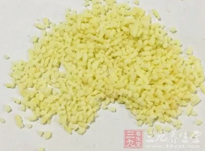 鹽,雞精,胡椒粉,醬油,香油,大白菜,豬肉條,水 鹽,雞精,胡椒粉,醬油,香油,大白菜,豬肉條,水