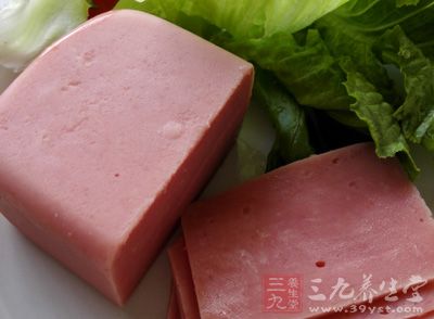 干貝、白菜心、火腿、海米、鹽、料酒、蔥、姜、白胡椒粉、高湯、食用油 干貝、白菜心、火腿、海米、鹽、料酒、蔥、姜、白胡椒粉、高湯、食用油