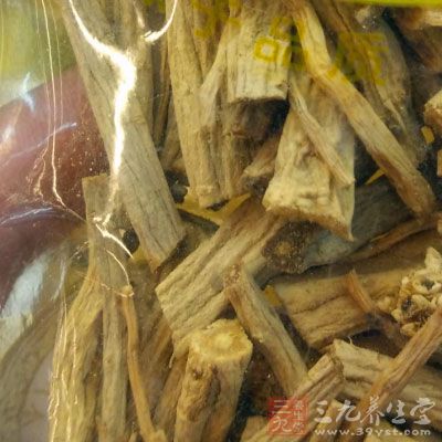 黨參20克，薏米、赤小豆各10克，雞內金粉10克