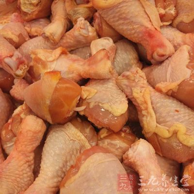 雞腿,蔥,鮮醬油,黃酒,姜片,大蒜 雞腿,蔥,鮮醬油,黃酒,姜片,大蒜