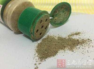 牛奶1湯匙(15ml)、鹽1/2茶匙(2.5g)、黑胡椒粉1/2茶匙(2.5g) 牛奶1湯匙(15ml)、鹽1/2茶匙(2.5g)、黑胡椒粉1/2茶匙(2.5g)