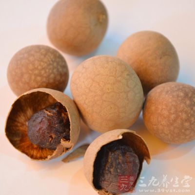 豬心250克、蓮子50克、桂圓肉10克 豬心250克、蓮子50克、桂圓肉10克