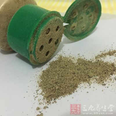 水豆粉15g,胡椒粉1g,精鹽少許 水豆粉15g,胡椒粉1g,精鹽少許