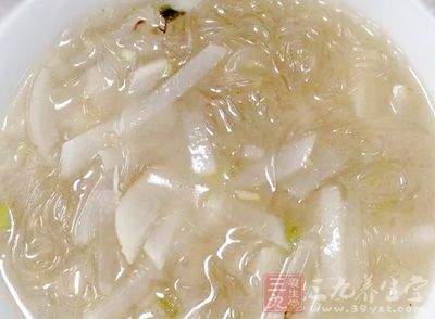 蘿卜粉絲湯 蘿卜粉絲湯