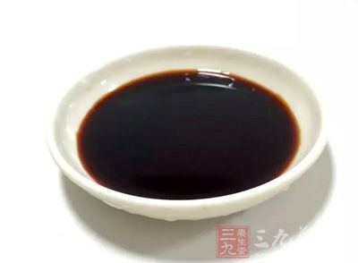 北極貝、壽司、醬油、芥末 北極貝、壽司、醬油、芥末