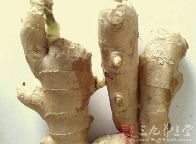 剃了肉的豬大腿骨,姜20克,蒜10克,蔥2根,枸杞做法一般買骨頭的地方 剃了肉的豬大腿骨,姜20克,蒜10克,蔥2根,枸杞做法一般買骨頭的地方
