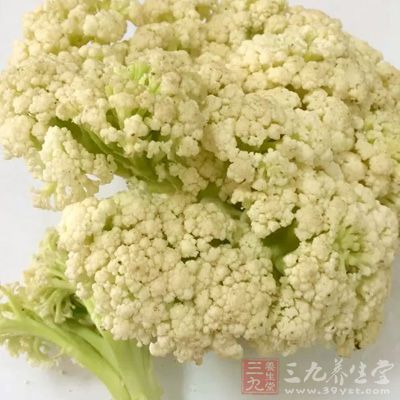 菜花、肉、蔥、姜、鹽、雞精、水澱粉 菜花、肉、蔥、姜、鹽、雞精、水澱粉
