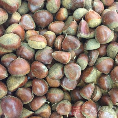 生栗子維生素的含量可高達40~60毫克 生栗子維生素的含量可高達40~60毫克