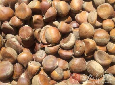 板栗，水發花菇，濃肉湯