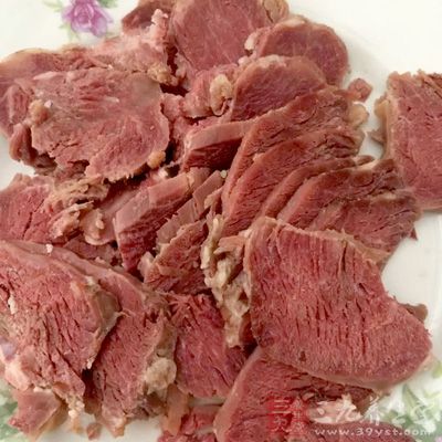 高筋粉，牛肉，蔥花，胡椒粉，姜末，醬油，鹽，耗油，水