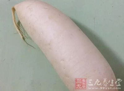 牛尾700g,白蘿卜400g,鹽,料酒 牛尾700g,白蘿卜400g,鹽,料酒