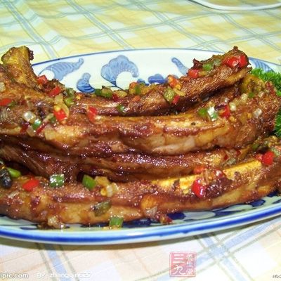 選月於占肥的排骨,因為用全瘦的排骨做這道菜並不好吃 選月於占肥的排骨,因為用全瘦的排骨做這道菜並不好吃