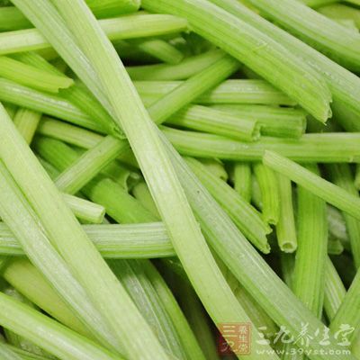 芹菜中含有大量的不容易性膳食纖維 芹菜中含有大量的不容易性膳食纖維