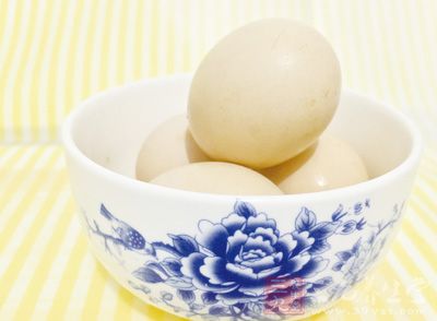 新鮮雞蛋4個