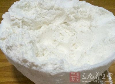 黃豆芽250g,粉條150g,裡脊肉150g,韭菜100g,生粉1小勺 黃豆芽250g,粉條150g,裡脊肉150g,韭菜100g,生粉1小勺