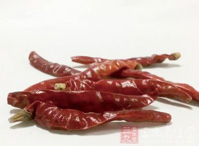 適量的干辣椒 適量的干辣椒