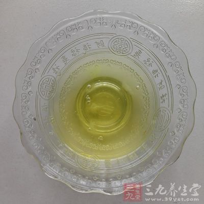 適量的蛋清 適量的蛋清