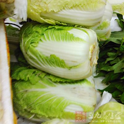 牛雜500公克,大白菜1顆,牛油200公克,姜末70公克 牛雜500公克,大白菜1顆,牛油200公克,姜末70公克