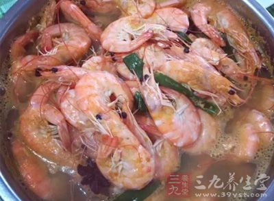 鹽水蝦的做法很簡單，我們在家裡就可以做出來