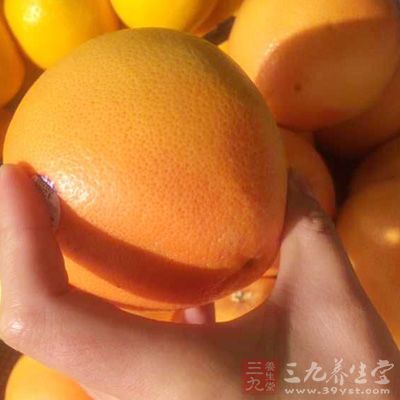 准備橙子1個