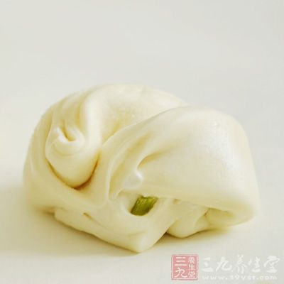 早餐醬豆腐、蒸蛋羹、半個饅頭