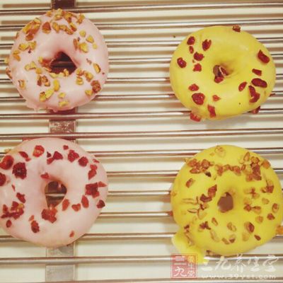 早餐誤區二：糕點做主食