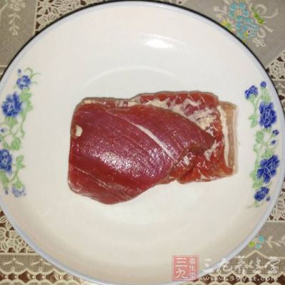 適量的豬肉 適量的豬肉