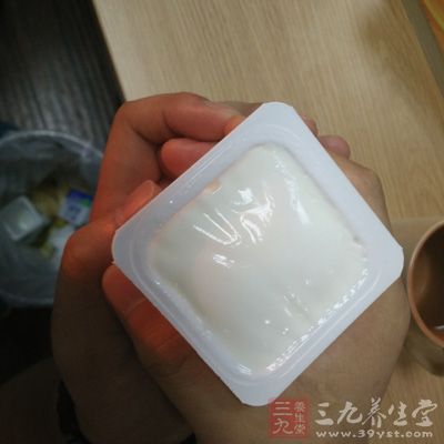 淡奶油,細砂糖,紅茶,牛奶,吉利丁 淡奶油,細砂糖,紅茶,牛奶,吉利丁