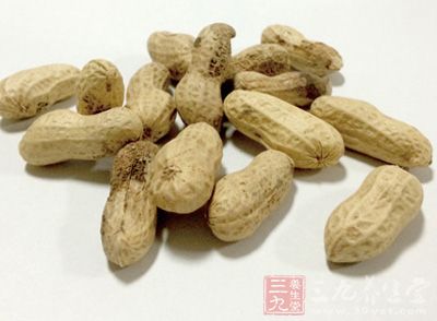 適量的花生(約150克)