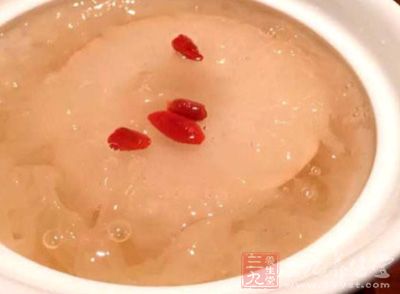 雪梨糖水的做做法很簡單