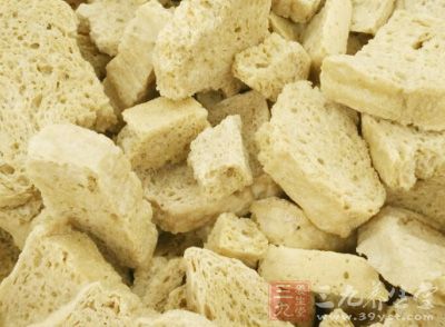 千頁豆腐的做法很簡單，我們完全可以在家裡制作