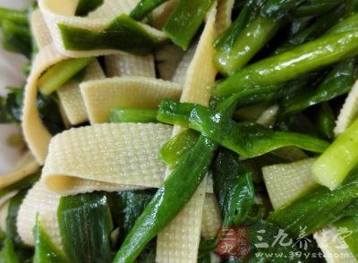 豆皮的做法有很多，我們完全可以在家裡制作