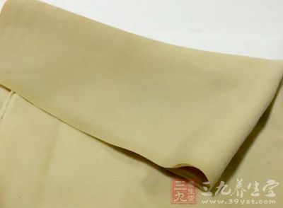 豆皮的做法有很多種，我們完全可以在家裡制作