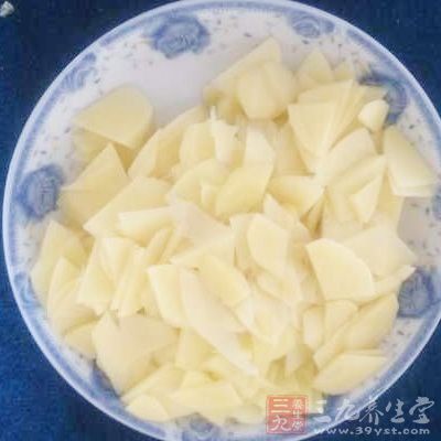 土豆去皮適當切塊