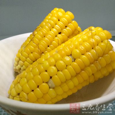 脊骨500g、板栗200g、甜玉米1個、陳皮2g、老姜1小塊、鹽少許 脊骨500g、板栗200g、甜玉米1個、陳皮2g、老姜1小塊、鹽少許
