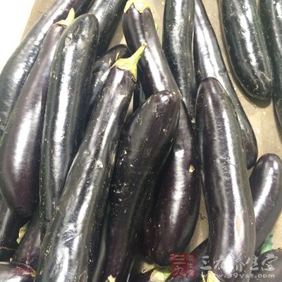 吃茄子最清火 吃茄子最清火