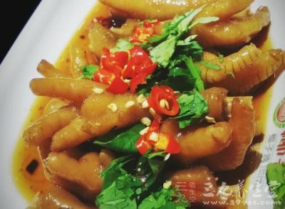 香辣雞爪的做法很簡單 香辣雞爪的做法很簡單