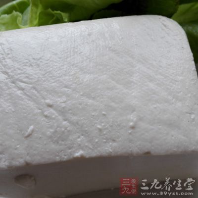 第三層鋪上豆腐