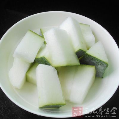 豬肉餡400克,冬瓜1000克 豬肉餡400克,冬瓜1000克