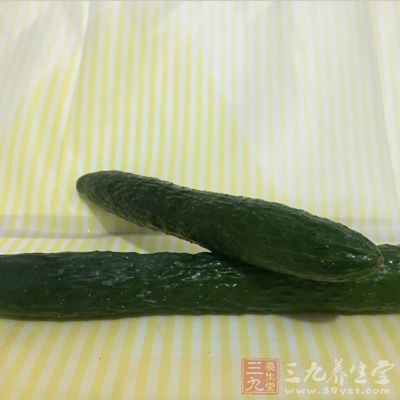 適量新鮮的黃瓜 適量新鮮的黃瓜