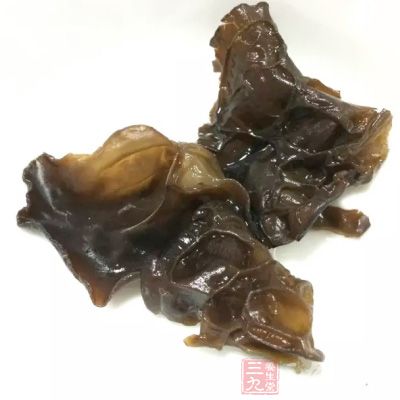 木耳中分離的黑刺菌素有抗真菌等作用
