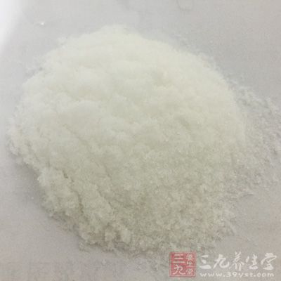材料:鹽1小匙 材料:鹽1小匙